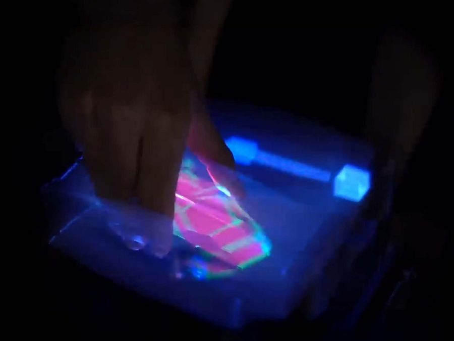 3D-Hologramme zum Anfassen 3D-Hologramme zum Anfassen