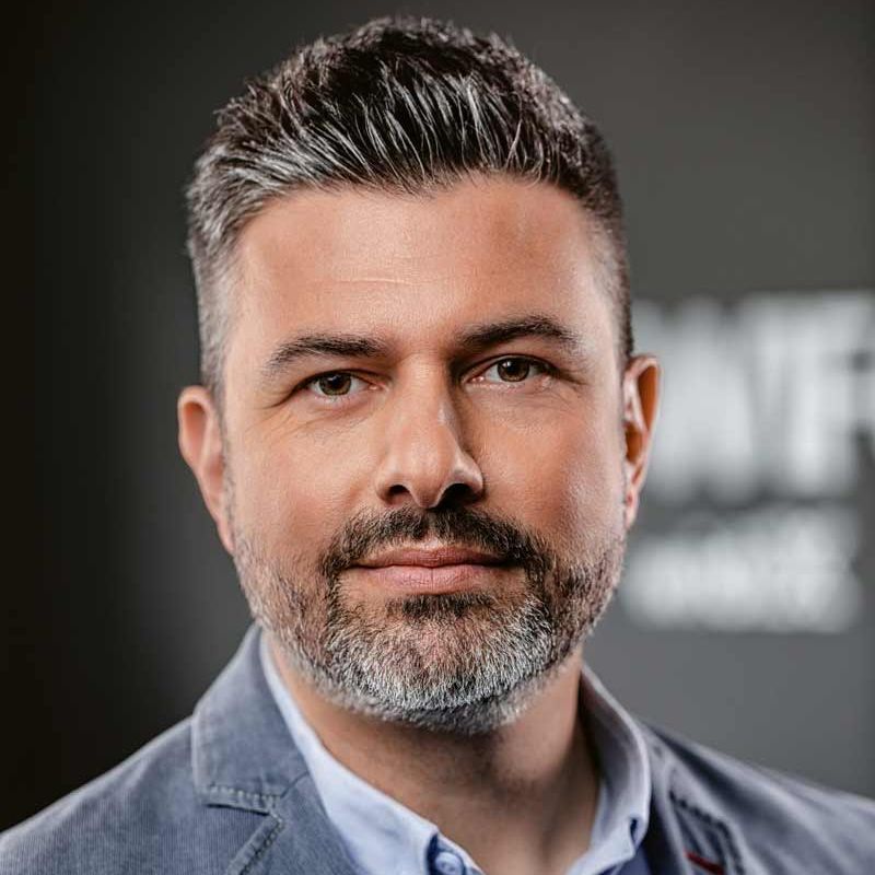 Patrick Edelmann, Mitglied der Geschäftsleitung und Prokurist der WIFO GmbH Patrick Edelmann, Mitglied der Geschäftsleitung und Prokurist der WIFO GmbH