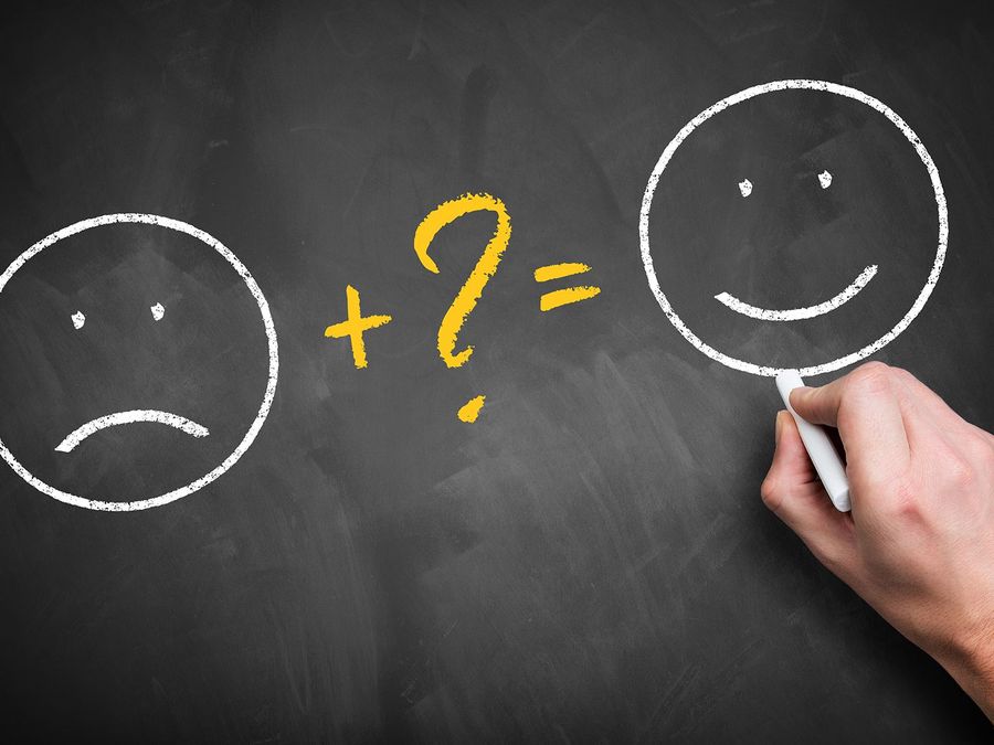 Mit der KI die Mitarbeiterzufriedenheit erhöhen – mit diesen Tipps klappt es